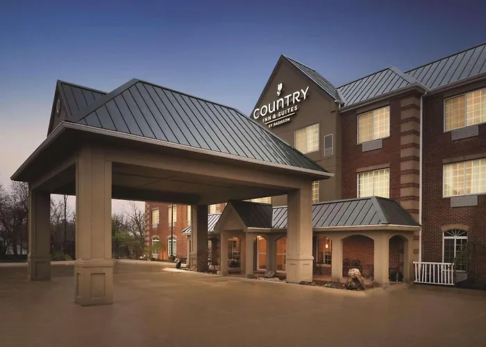Cheap hotel: Country Inn & Suites By Radisson, Valparaiso, In